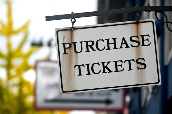 Où trouver des randonnées gratuites pour découvrir les volcans à Hawaï?